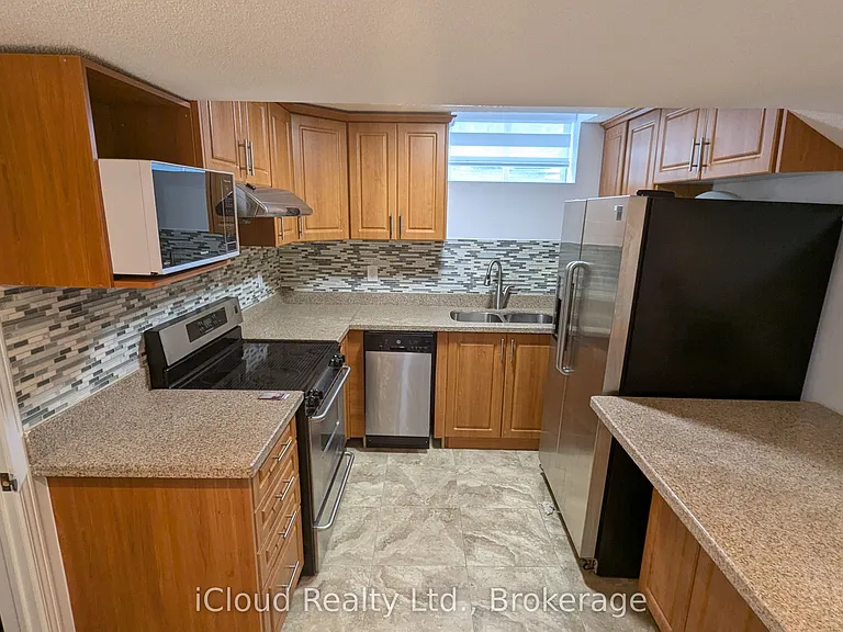 53 Seward Cres #LOWER LEVEL — Photo 7