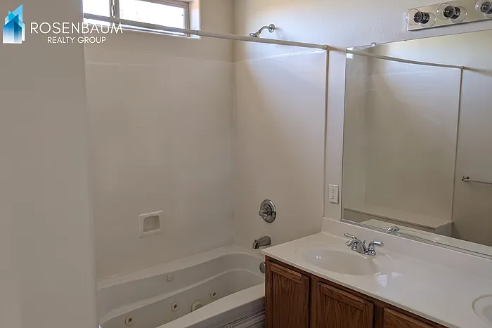 5935 N Talbot Dr — Photo 6
