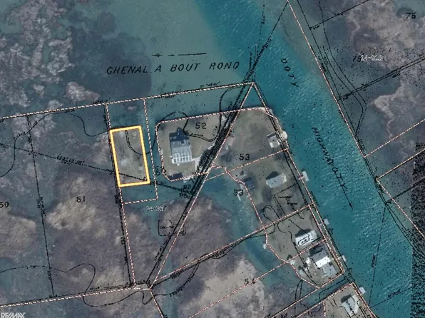 9567 Sni Bora Byu, Harsens Island, MI 48028