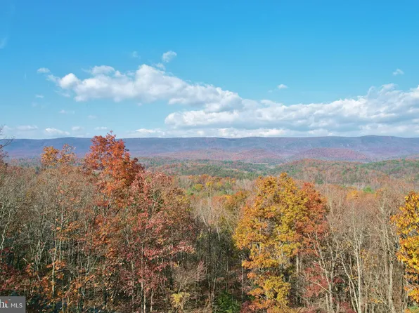 8315 Supinlick Ridge Rd, Basye, VA 22810