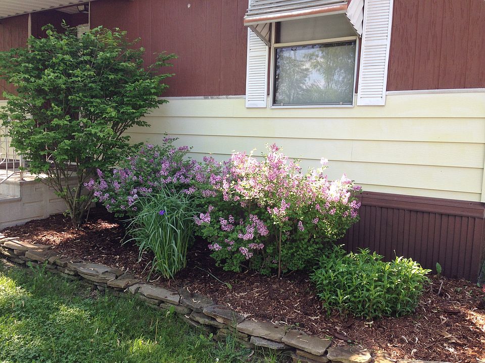 1st image of 927 W Lake Dr Lot 1