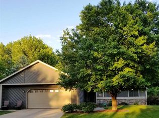 4704 S Quail Run Ave, Sioux Falls, SD 57105