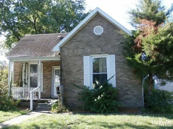 1645 N 11th St, Vincennes, IN 47591