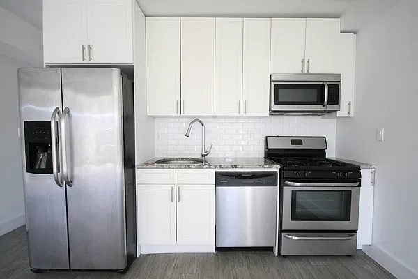 Rented by Rental Solutions Inc | media 31
