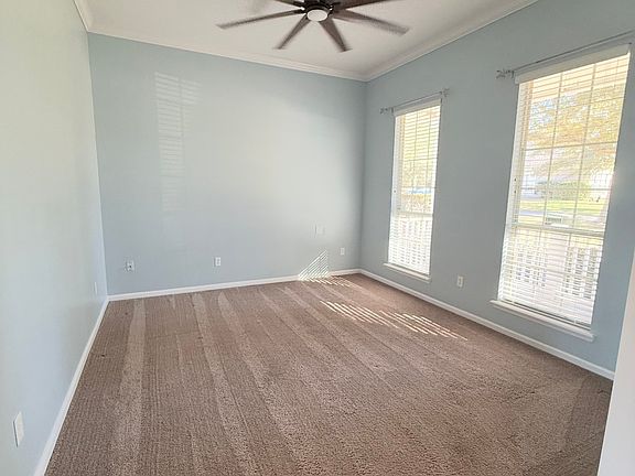 5th image of 1808 Creekwood Ln