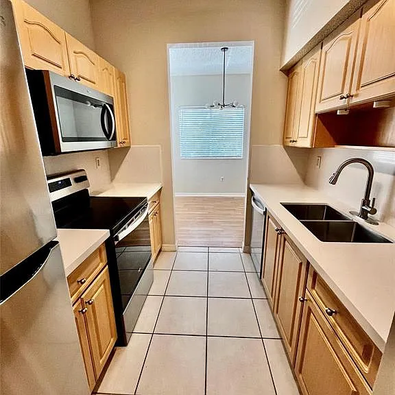 7085 Nova Dr #311 — Photo 3