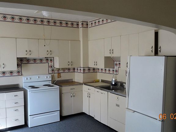 Main Level Kitchen