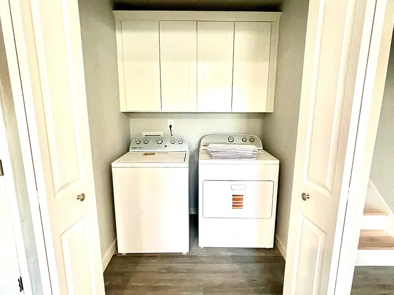 51 Barcelona Dr — Photo 5