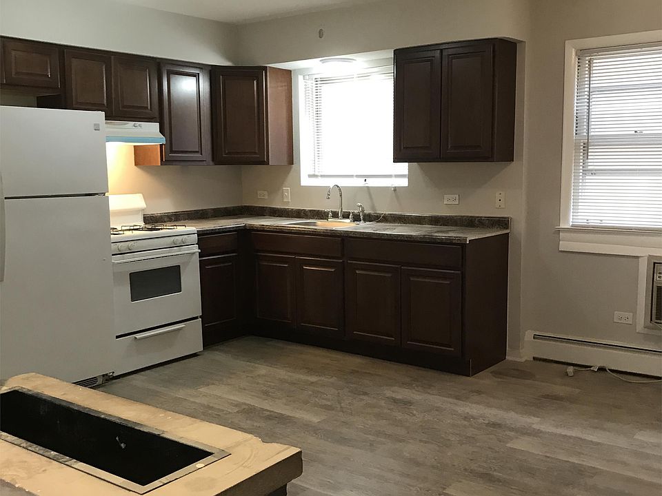 1st image of 2119 S Harlem Ave APT 1R