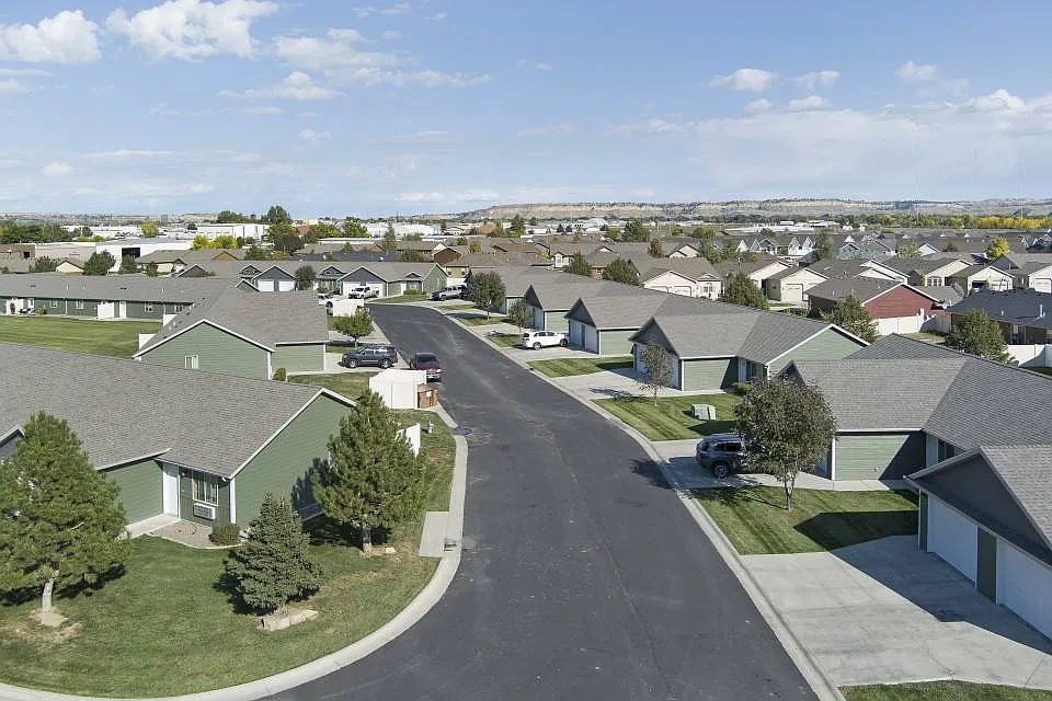 Frontier in Billings, MT 59101 — Photo 2