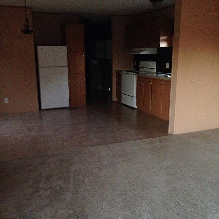 2nd image of 710 Barber Branch Rd