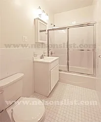 Rented by R New York