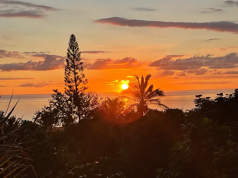 Lanai Winter Sunset View