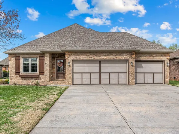 3159 W High Point Street, Springfield, MO 65810