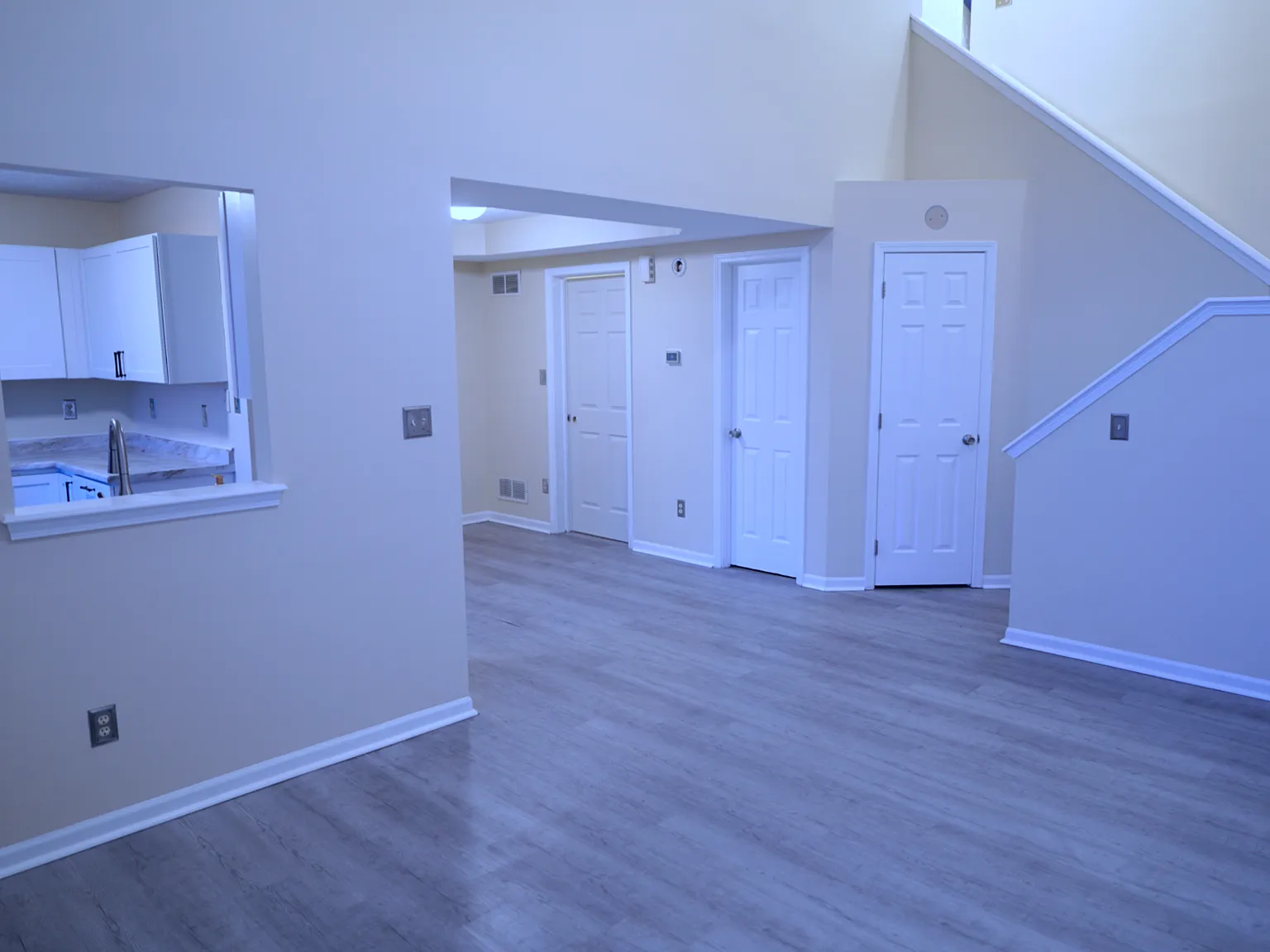 3 bed, 1.5 bath, 1246 sqft, $1,950 — Photo 4