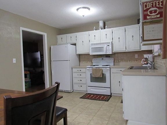 5th image of 990 Choctaw Dr