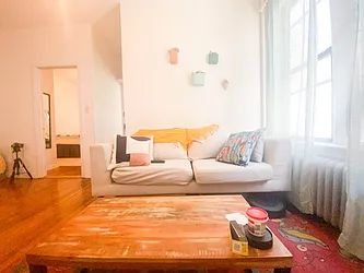 Rented by RealTegrity NY LLC