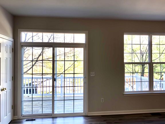 Pantry, large deck off kitchen