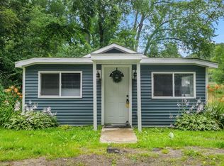 7323 E Pansy Ln, New Carlisle, IN 46552