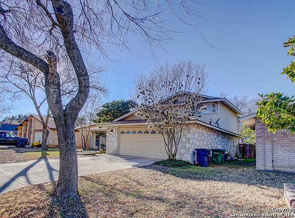 2nd image of 8307 Dawnwood Dr