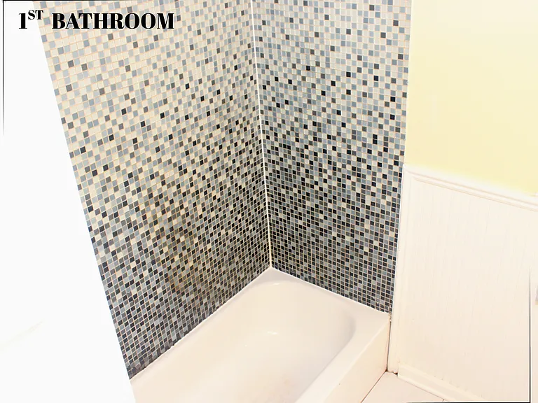 20 Wainwright St #2 — Photo 14