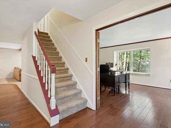 5th image of 11 Chadwick Dr