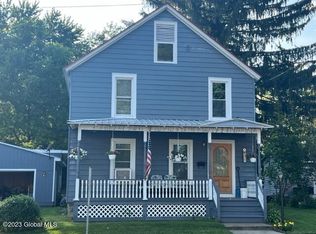 423 N Market St, Johnstown, NY 12095