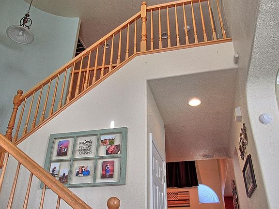 5th image of 105 Coastal Ln