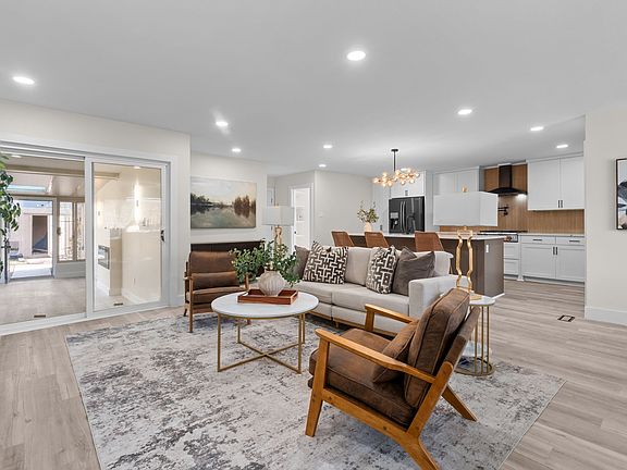 2nd image of 3228 Sharpview Ln