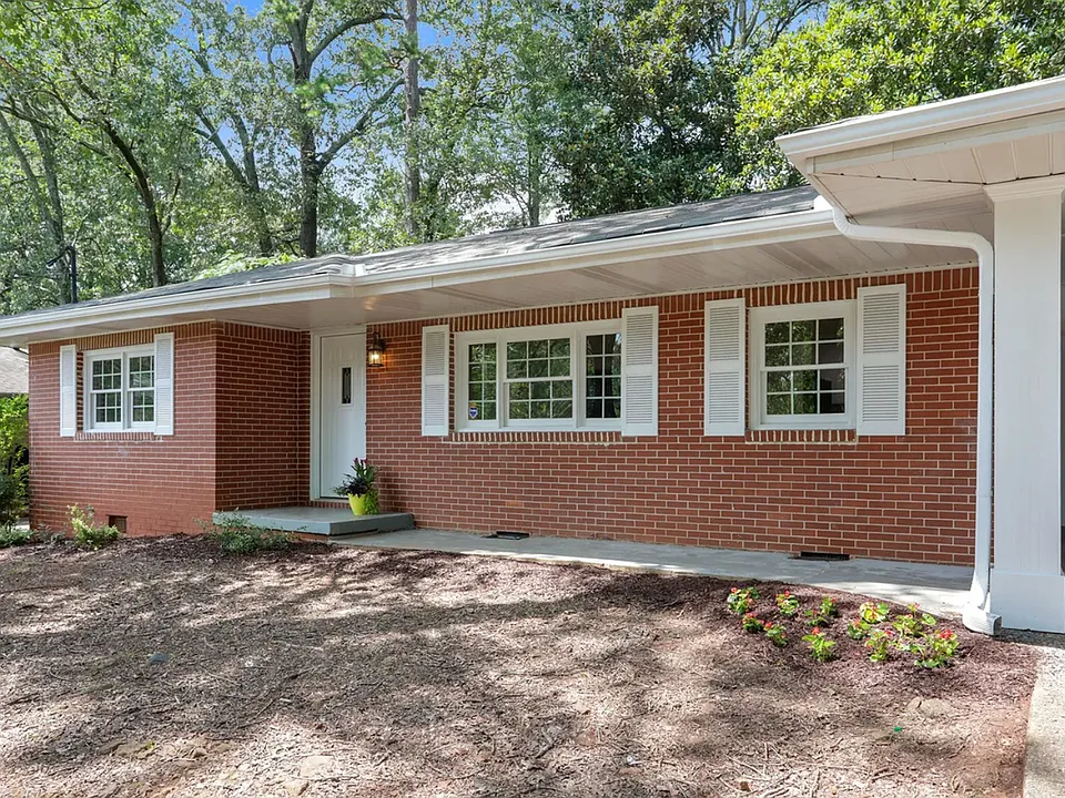 1594 Boulderwoods Dr