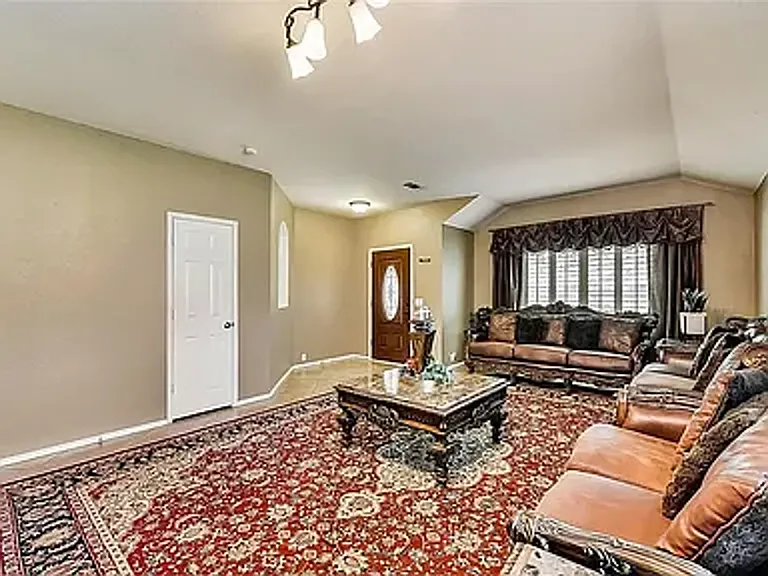1206 Periwinkle Dr — Photo 22