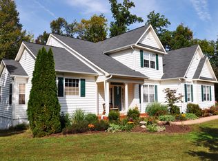 15 Summer Breeze Ln, Fredericksburg, VA 22406