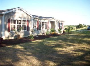 828 Spider Rd, Berry, KY 41003