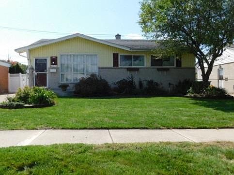 1st image of 32639 Leona St