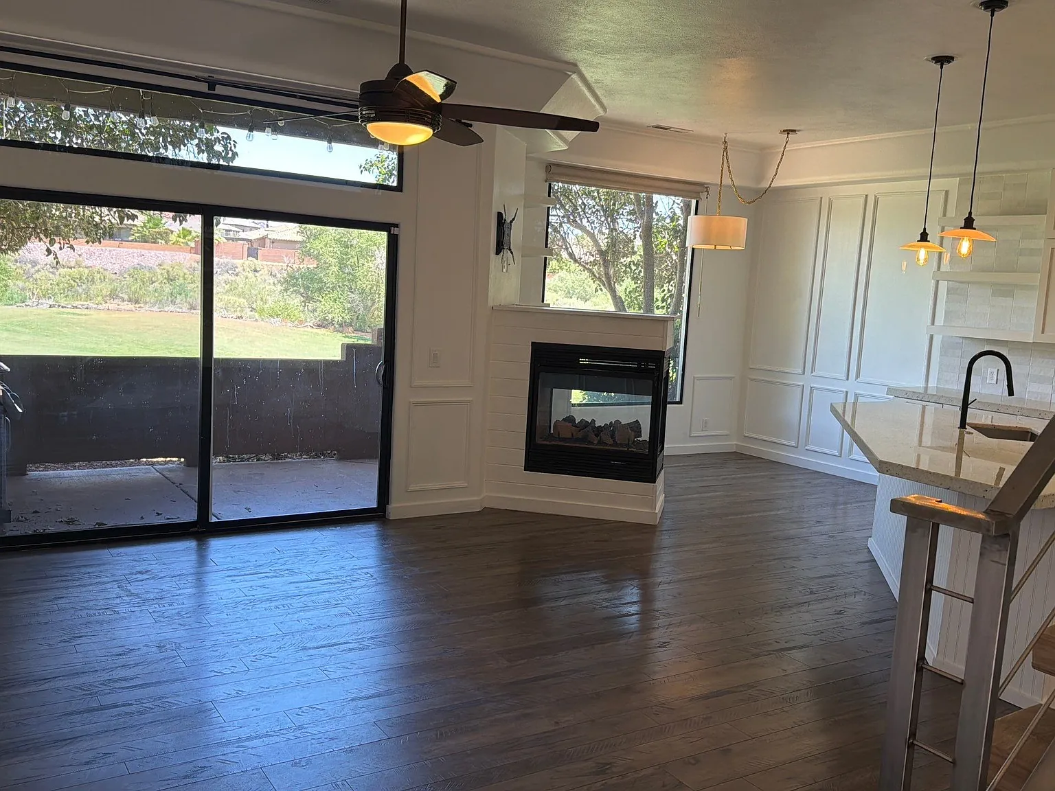 340 N Country Ln #24 - BH - 1 — Photo 2