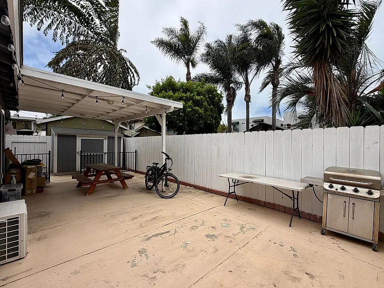 3359 Roosevelt St — Photo 18