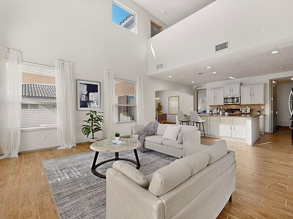 5th image of 5915 S Sandia Ct NE