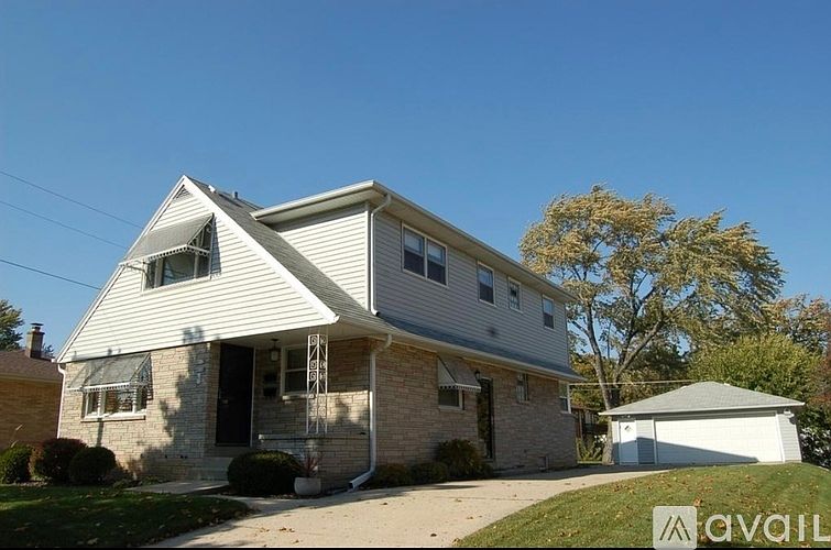1st image of 8010 W Burdick Ave #80-10