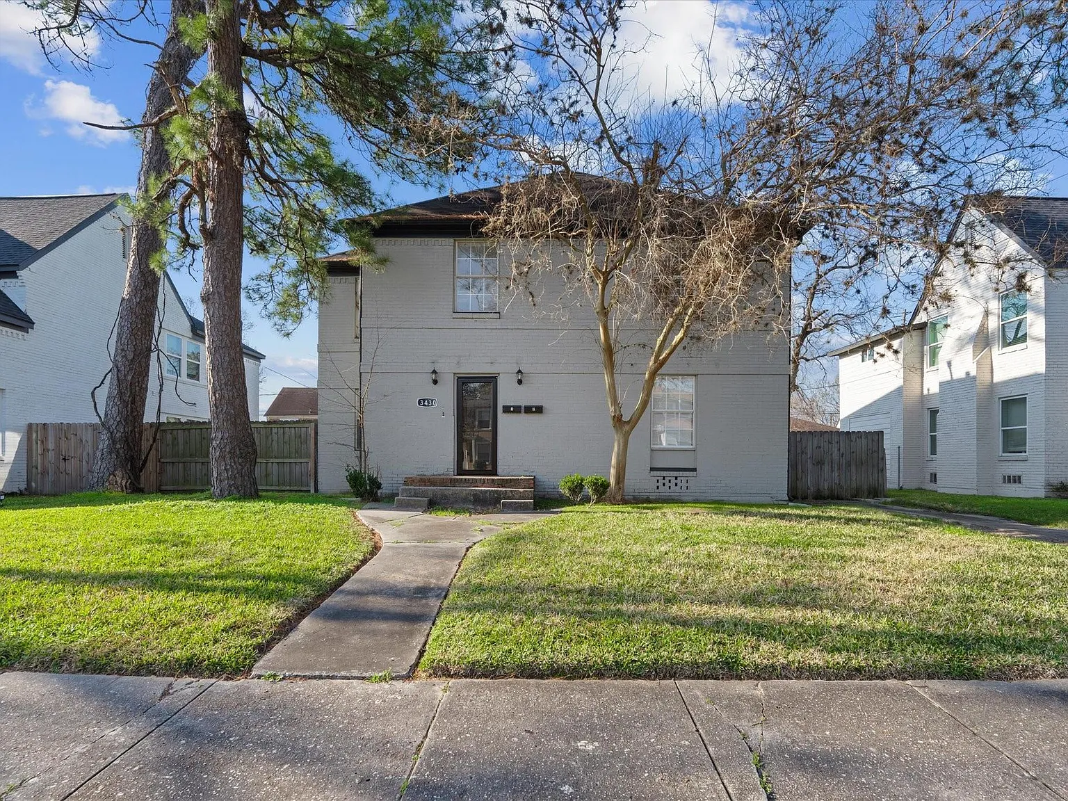 2 bed, 2.0 bath, 1483 sqft, $1,650 — Photo 1