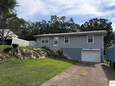 918 Woodlawn Dr, Warsaw, MO, 65355