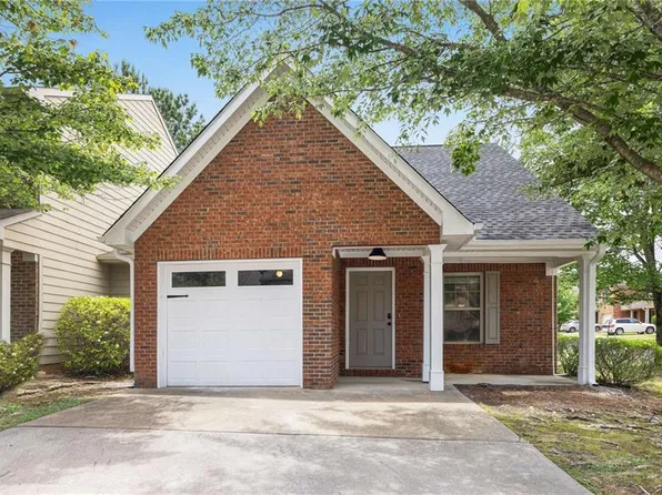 3063 Broadleaf Trl, Fairburn, GA 30213