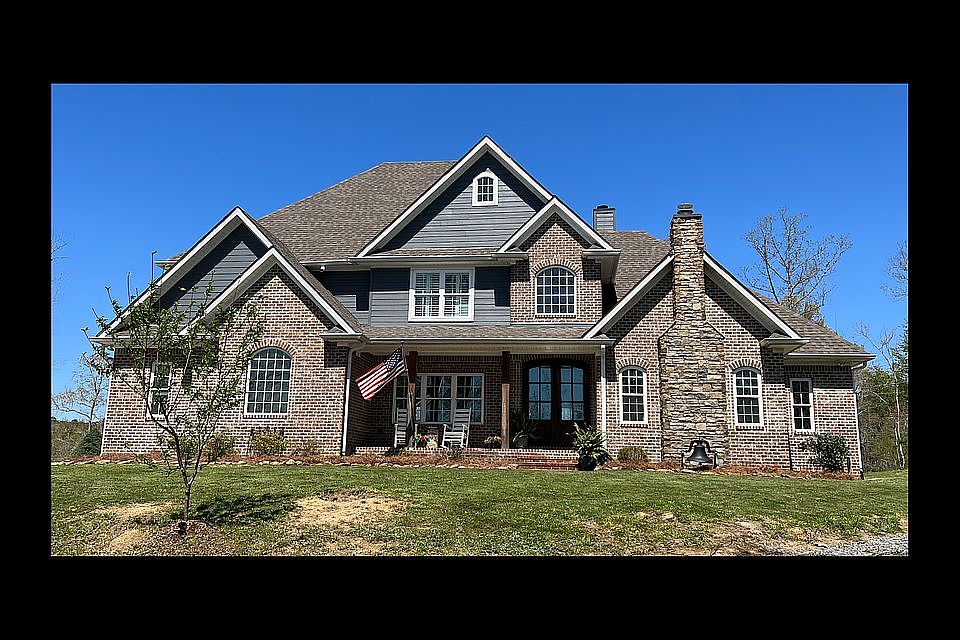 1st image of 1495 McConnell Ln