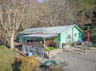 2184 Hyder Mountain Rd, Cookeville, TN 38506