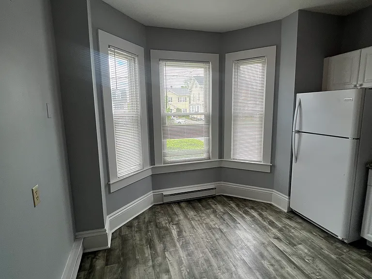 28 Pond St #1 — Photo 5