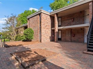 1739 S Hawthorne Rd, Winston Salem, NC 27103