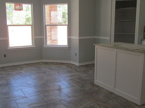 4th image of 1912 Carriage House