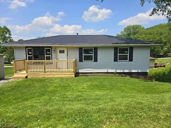 5059 Walnut St W, Clarksburg, WV 26301