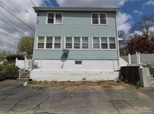 72 Mowry St, Woonsocket, RI 02895
