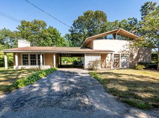 200 Oak Neck Rd, Hyannis, MA 02601