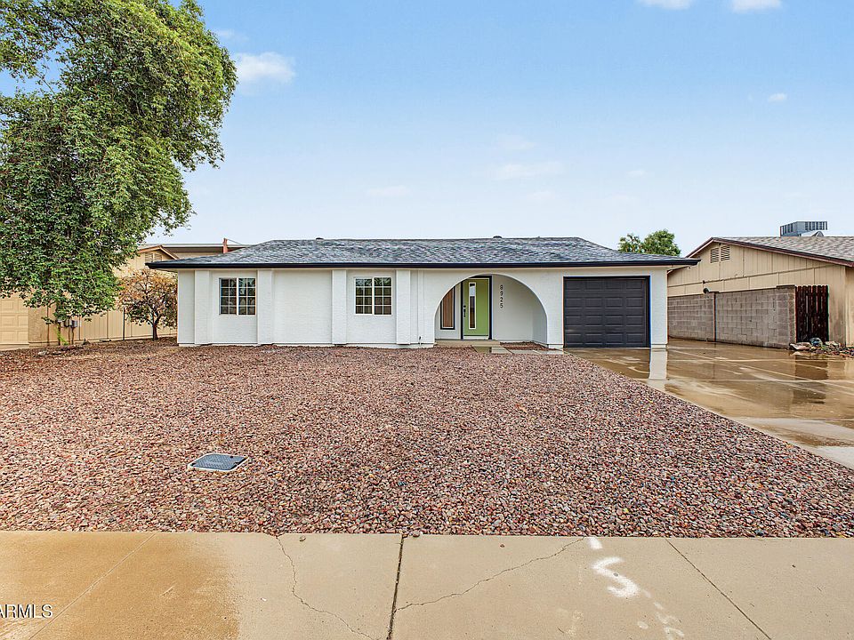1st image of 8925 W MEADOWBROOK Avenue